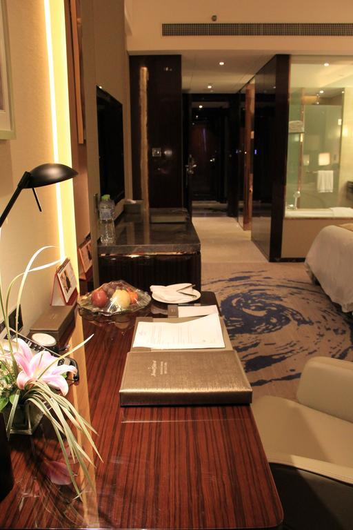 Howard Johnson Qinlu Plaza Yingtan Exterior photo